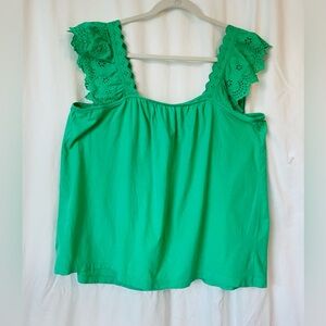 Crown & Ivy Tank Top Camisole Ruffled Eyelet Lace Straps Kelly Green Sz L